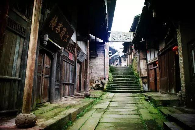 遇见未来的我  南京共青团集中开展”暖冬行动“